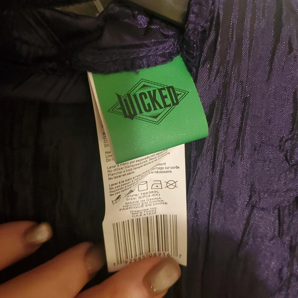 Wicked's Elphaba Deluxe Charming‎ Black and Purple Kids Costume with Hat